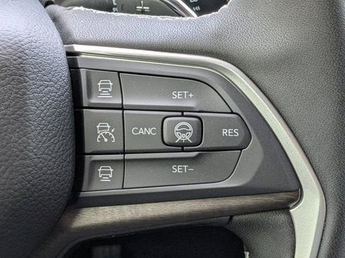 New 2026 Jeep Grand Cherokee Altitude AWD/4WD image 26