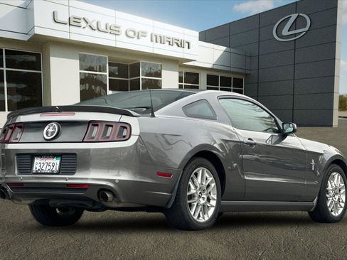 Used 2014 Ford Mustang Premium w/ Equipment Group 202A image 9