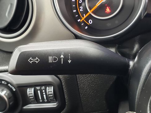 Used 2022 Jeep Wrangler Willys image 26