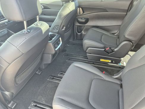 New 2026 Kia Carnival SX Prestige image 12