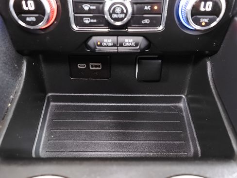 Used 2022 GMC Yukon SLE w/ Max Trailering Package AWD/4WD image 20