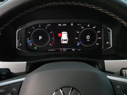 Certified 2023 Volkswagen Atlas Cross Sport SE image 22