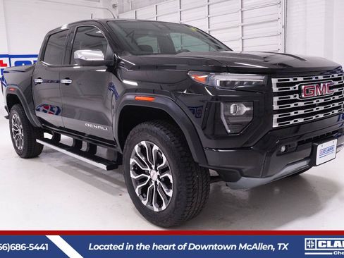 Used 2023 GMC Canyon Denali AWD/4WD image 3
