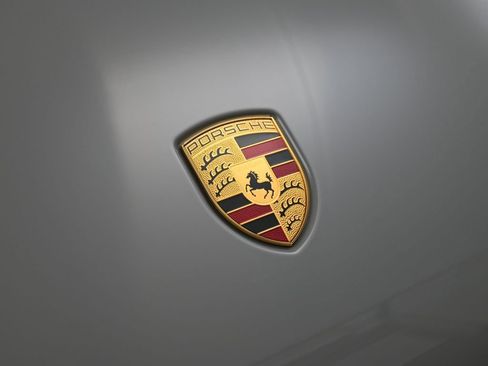 New 2026 Porsche Macan Turbo image 13