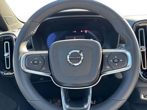 New 2026 Volvo EX40 Plus w/ Climate Package image 16