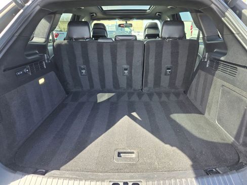 Used 2017 Lincoln MKX Select image 8