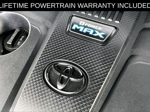 Used 2023 Toyota Sequoia SR5 w/ SR5 Premium Package AWD/4WD image 45