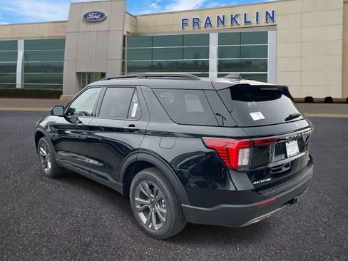 New 2026 Ford Explorer Active image 5