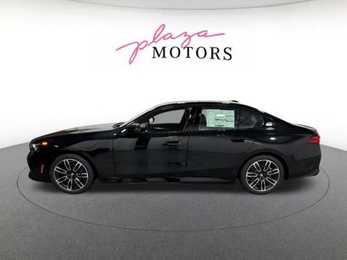 New 2026 BMW 530i xDrive w/ M Sport Package AWD/4WD image 3