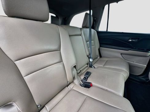 Used 2019 Honda Pilot EX-L image 33