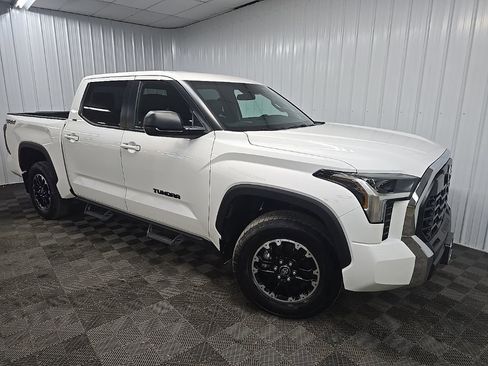 Used 2025 Toyota Tundra SR5 w/ TRD Off-Road Package image 7