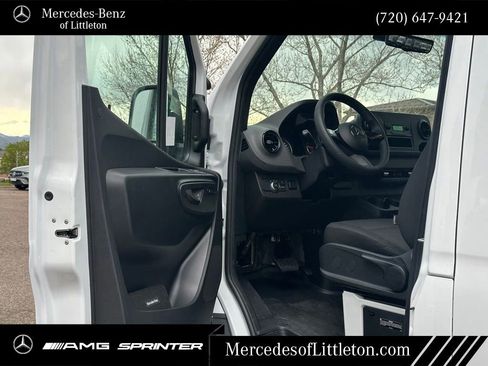 New 2025 Mercedes-Benz Sprinter 2500 image 11