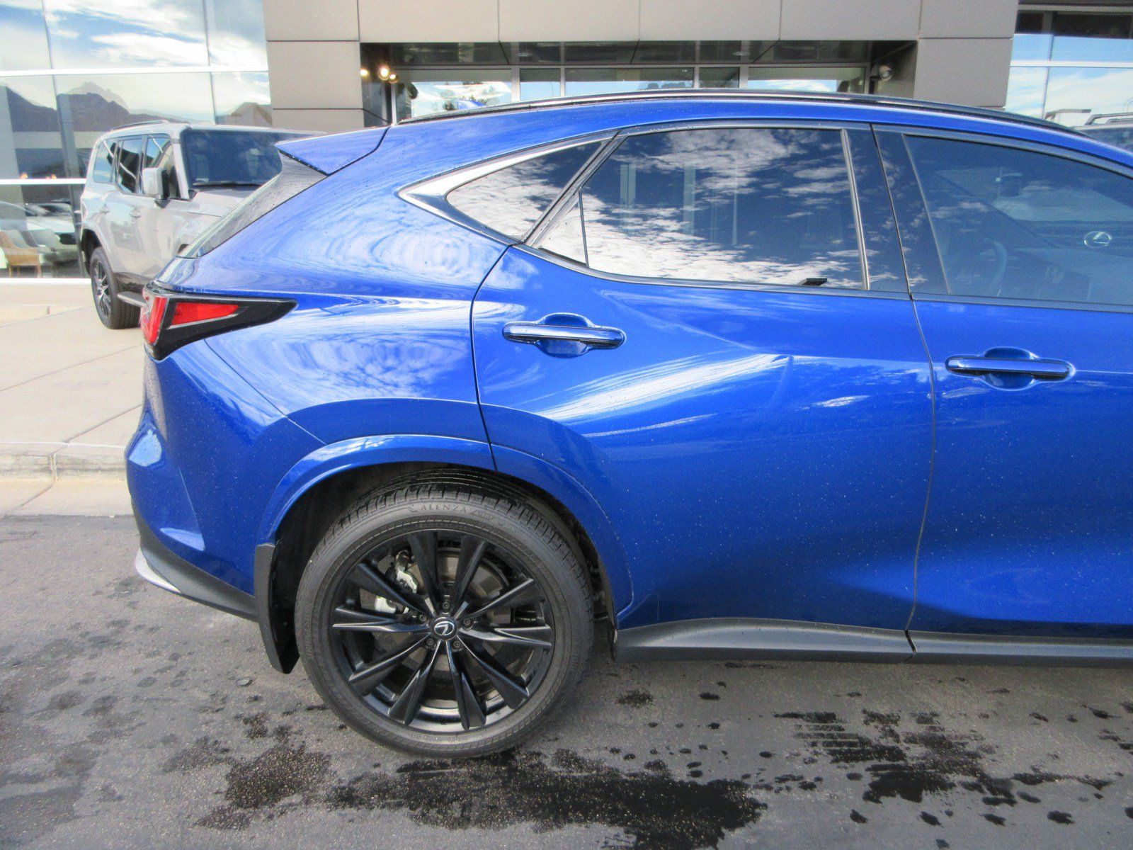 Used 2024 Lexus NX 350 F Sport AWD/4WD image 11