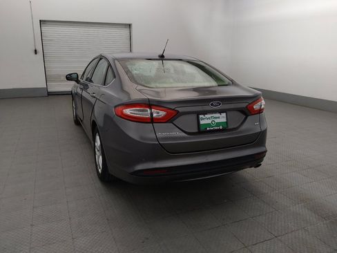 Used 2014 Ford Fusion SE FWD image 6