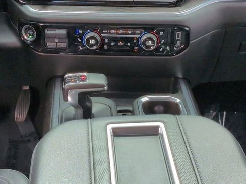 Used 2022 Chevrolet Silverado 1500 LTZ w/ LTZ Convenience Package II image 19