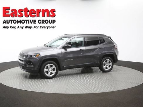 Used 2024 Jeep Compass Latitude AWD/4WD image 56