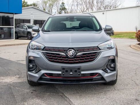 Used 2021 Buick Encore GX Essence w/ Experience Buick Package image 3