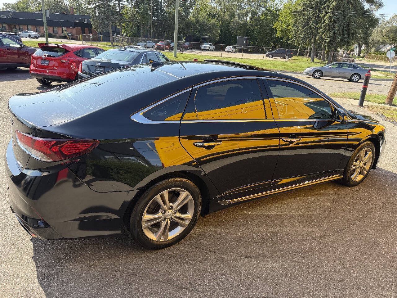 Used 2019 Hyundai Sonata Sport FWD image 5