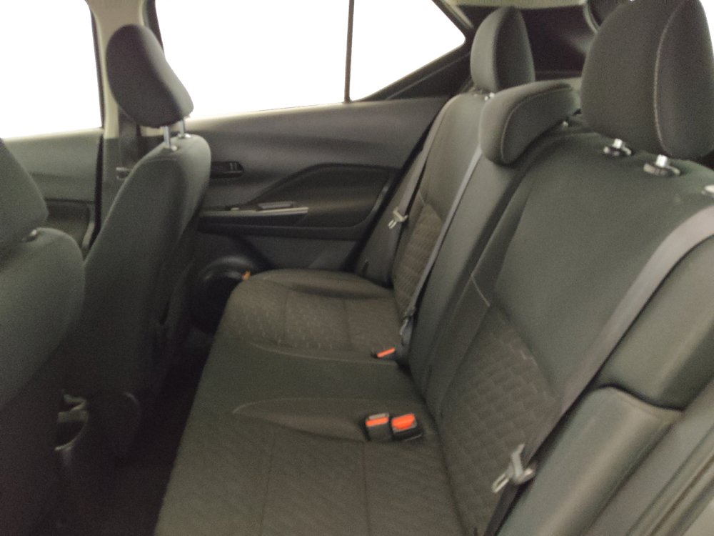 Used 2021 Nissan Kicks S FWD image 18