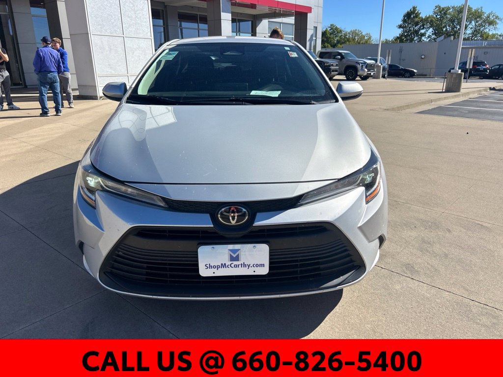 Certified 2024 Toyota Corolla LE FWD image 3