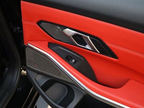 Used 2025 BMW M3 Competition w/ Executive Package image 39