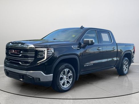 Certified 2025 GMC Sierra 1500 SLT AWD/4WD image 5