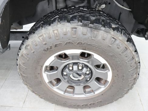 Used 2024 Ford F250 Lariat w/ Lariat Ultimate Package AWD/4WD image 3