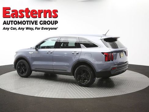 Used 2023 Kia Sorento LX AWD/4WD image 61