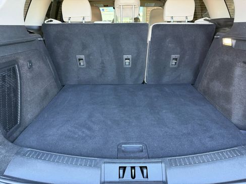 Used 2025 Lincoln Corsair AWD image 6