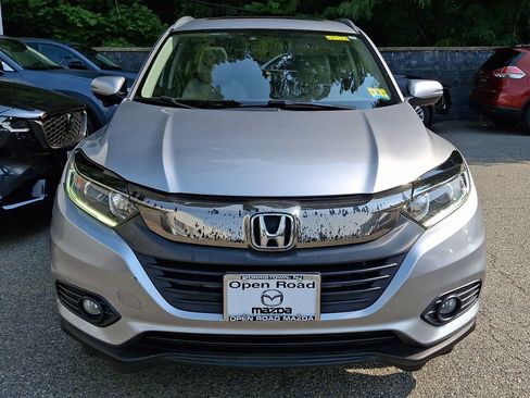 Used 2019 Honda HR-V EX image 2