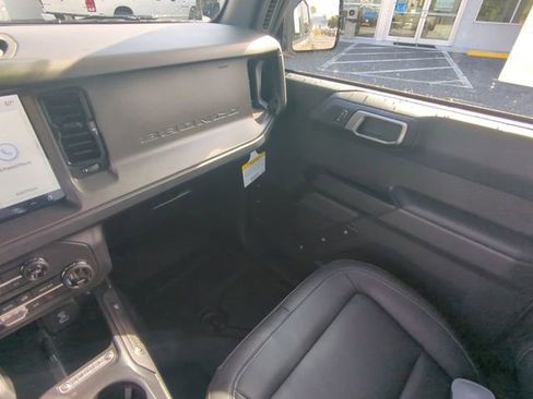 New 2025 Ford Bronco Big Bend image 18
