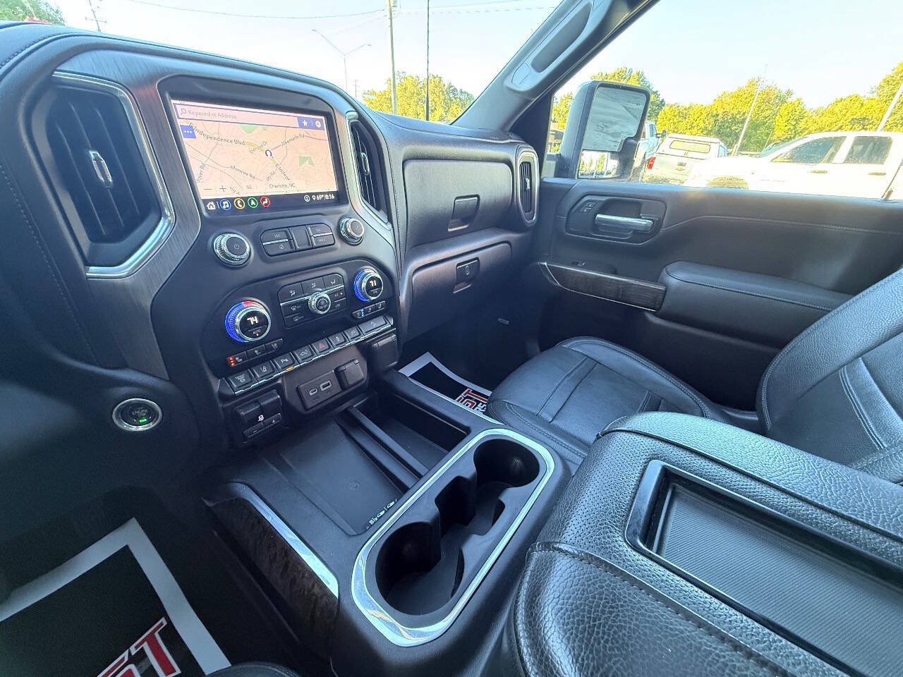 Used 2020 GMC Sierra 2500 Denali w/ Denali Ultimate Package AWD/4WD image 34