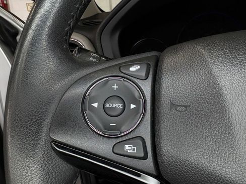 Used 2016 Honda HR-V EX-L image 17