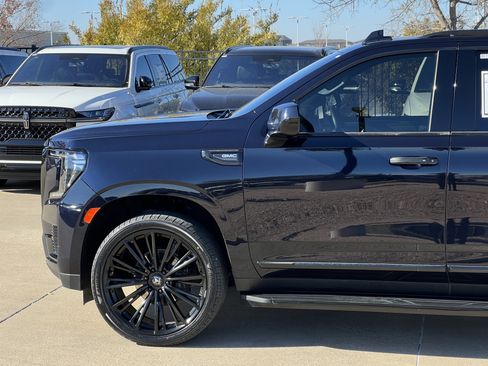 Used 2021 GMC Yukon SLT image 5