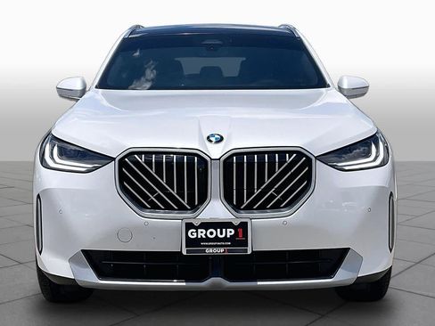 Used 2026 BMW X3 xDrive30i w/ Premium Package AWD/4WD image 4