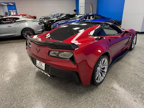 Used 2015 Chevrolet Corvette Z06 w/ 2LZ Preferred Equipment Group RWD image 9