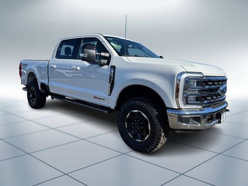 New 2025 Ford F250 Lariat w/ Lariat Ultimate Package image 2