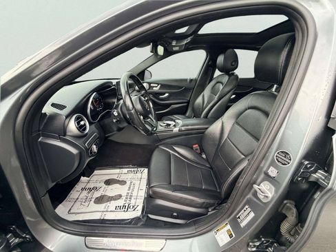 Used 2021 Mercedes-Benz C 300 4MATIC Sedan w/ Premium Package image 16
