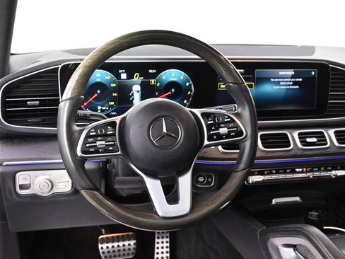 Used 2022 Mercedes-Benz GLS 450 4MATIC image 12