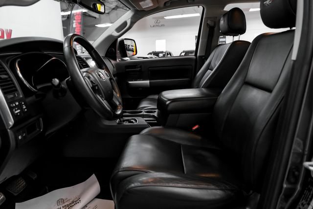 Used 2021 Toyota Sequoia TRD Pro AWD/4WD image 4