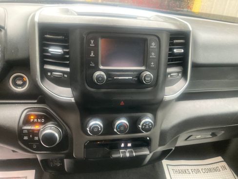 Used 2022 RAM 1500 Big Horn AWD/4WD image 23