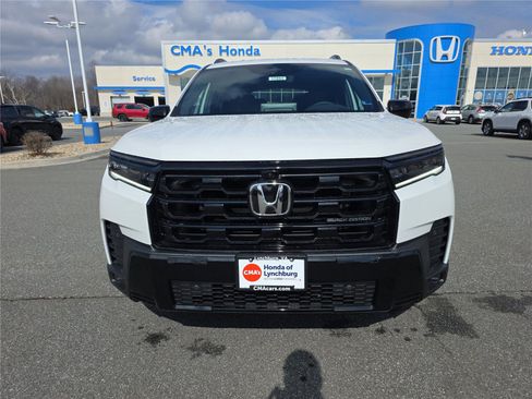 New 2026 Honda Pilot Black Edition image 9