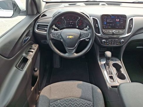 Certified 2024 Chevrolet Equinox LT FWD image 11