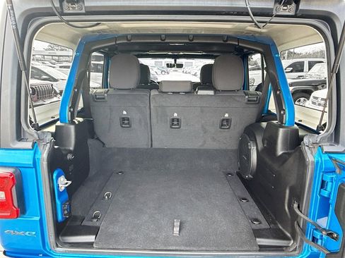 Used 2022 Jeep Wrangler Unlimited Rubicon 4xe w/ Cold Weather Group image 30