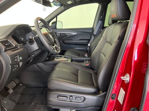 Used 2022 Honda Passport TrailSport image 12