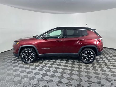 Used 2022 Jeep Compass Limited AWD/4WD image 3