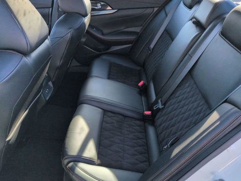 Used 2022 Nissan Maxima SR w/ Sport Mat Group image 16