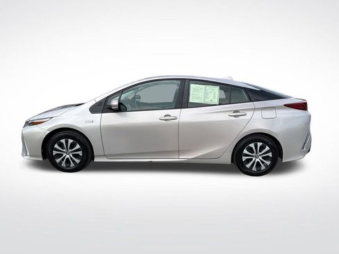 Used 2021 Toyota Prius Prime LE FWD image 8