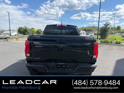 Used 2024 Chevrolet Colorado ZR2 w/ Technology Package AWD/4WD image 6