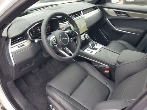 Used 2026 Jaguar F-PACE R-Dynamic S AWD/4WD image 23